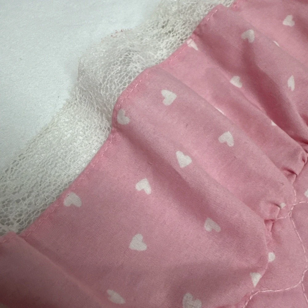 Barbie Bed Spread pink w/white hearts comforter Vintage 1982 Lace edge